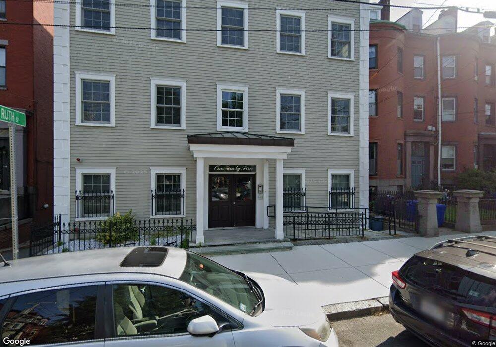 195 Webster St unit 2,195, Boston, MA 02128 - photo 1