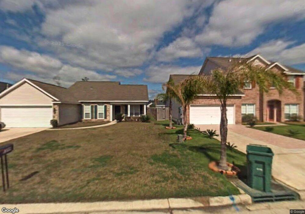 1299 Admiral Nelson Dr, Slidell, LA 70461 - photo 1