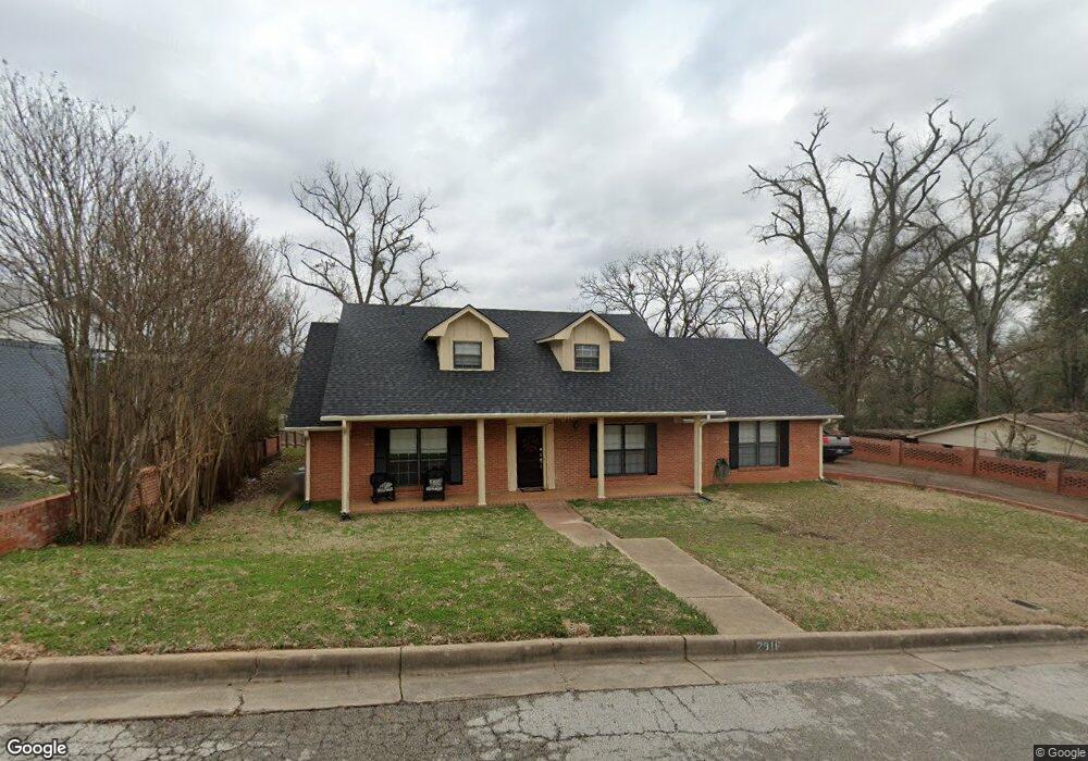 2916 W Azalea Dr, Tyler, TX 75701 - photo 1