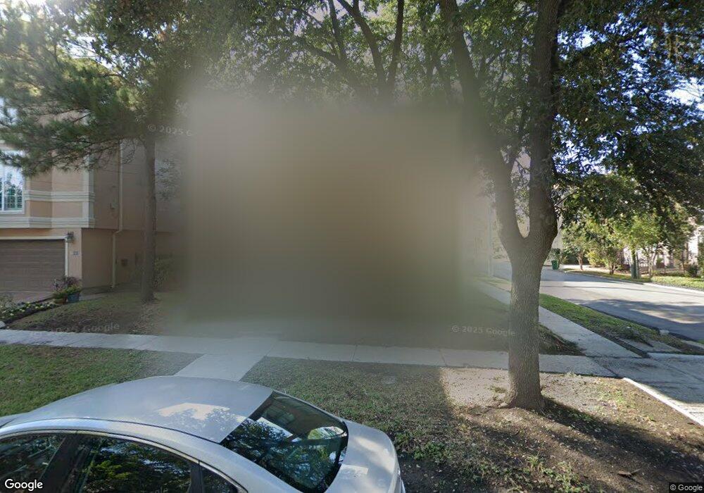 1902 Brun St, Houston, TX 77019 - photo 1
