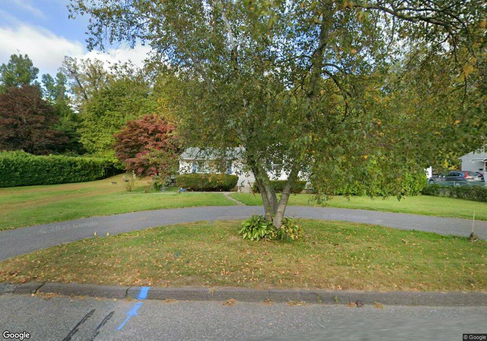 321 Jarvis Ave, Holyoke, MA 01040 - photo 1