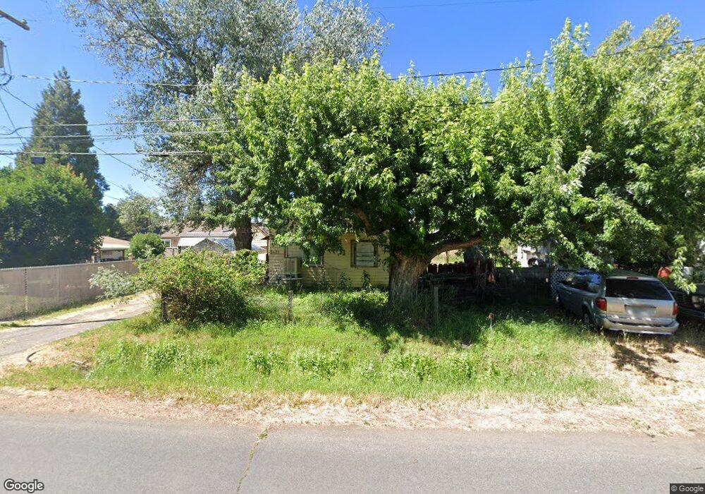 5421 Cottage Ave, Klamath Falls, OR 97603 - photo 1