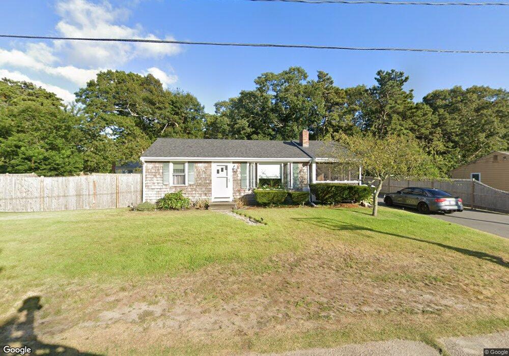 21 Leonard Rd, South Dennis, MA 02660 - photo 1