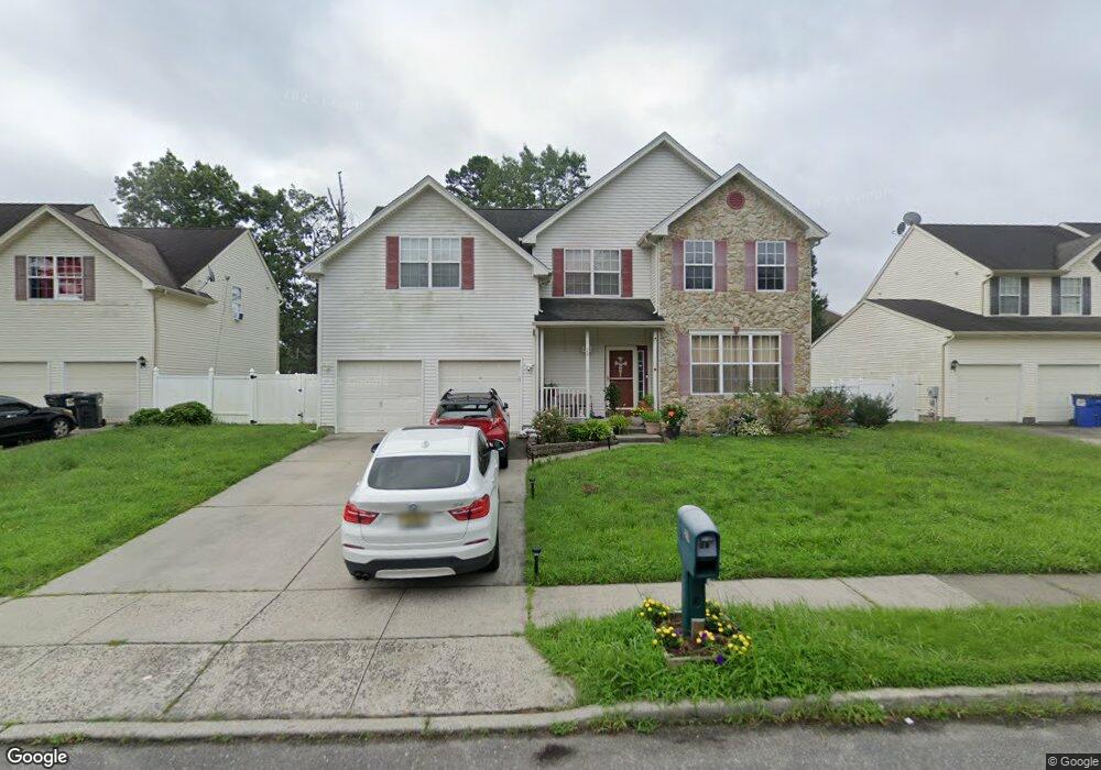 28 Falling Leaf Ct, Galloway, NJ 08205 - photo 1