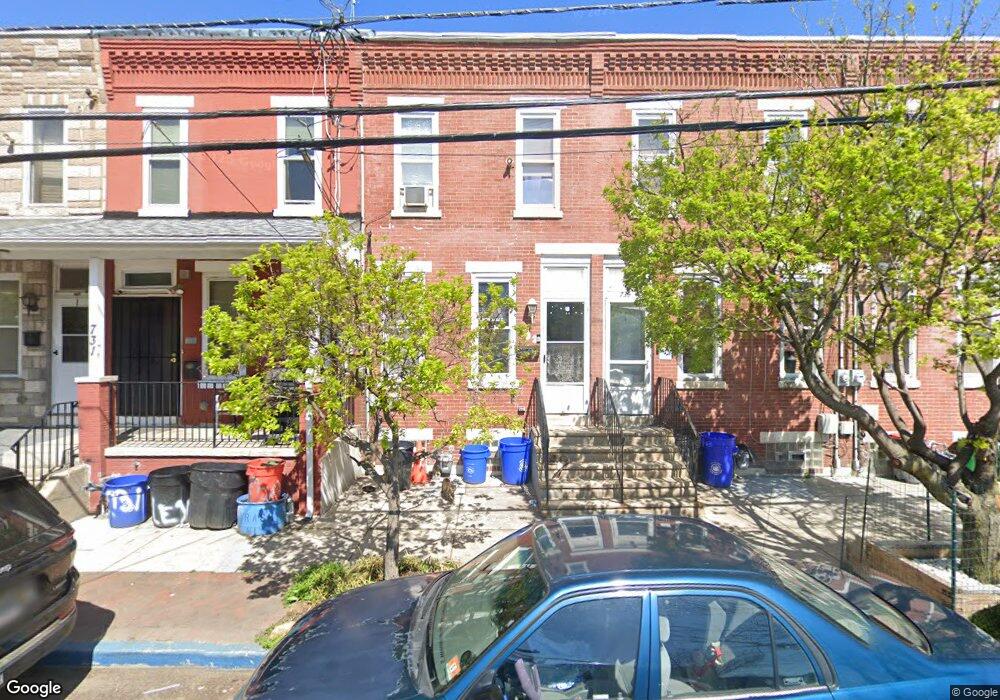 733 Berkley St, Camden, NJ 08103 - photo 1