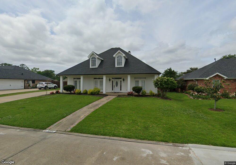 4204 W Jevon Ln, Lake Charles, LA 70605 - photo 1