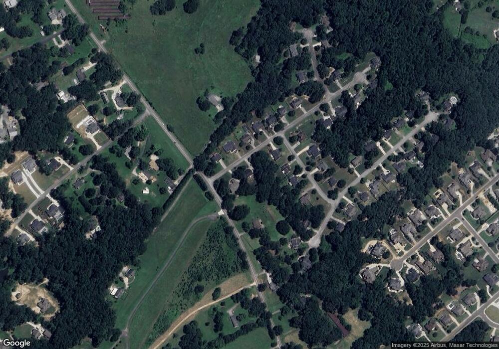 1153 Emperor Ln, Hoschton, GA 30548 - photo 1