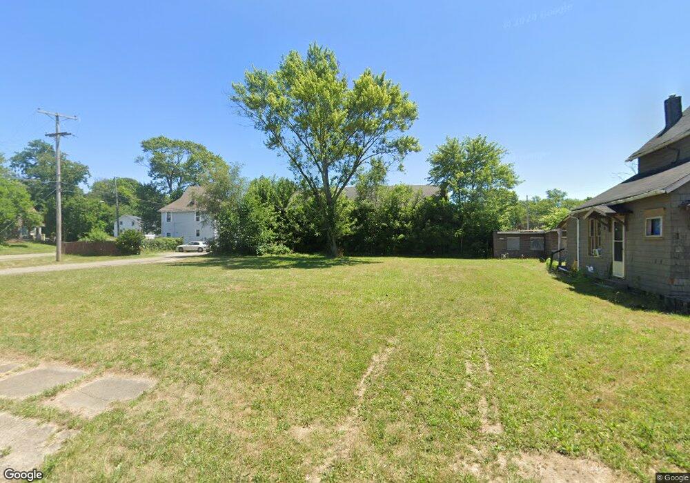 928 Spring Ave NE, Canton, OH 44704 - photo 1