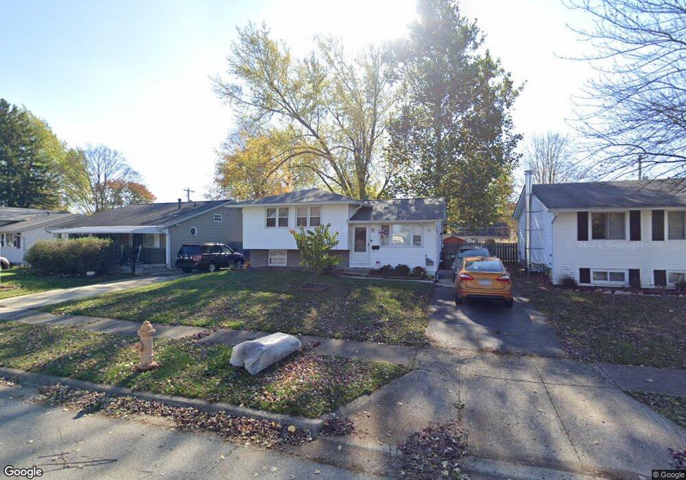 1731 Brookfield Square S, Columbus, OH 43229 - photo 1