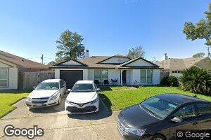54 Lucille St, Westwego, LA 70094