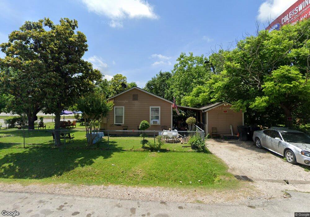 5413 Wayne St, Houston, TX 77026 - photo 1