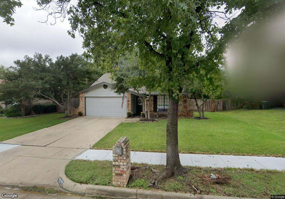 2925 Woodbridge Dr, Bedford, TX 76021 - photo 1