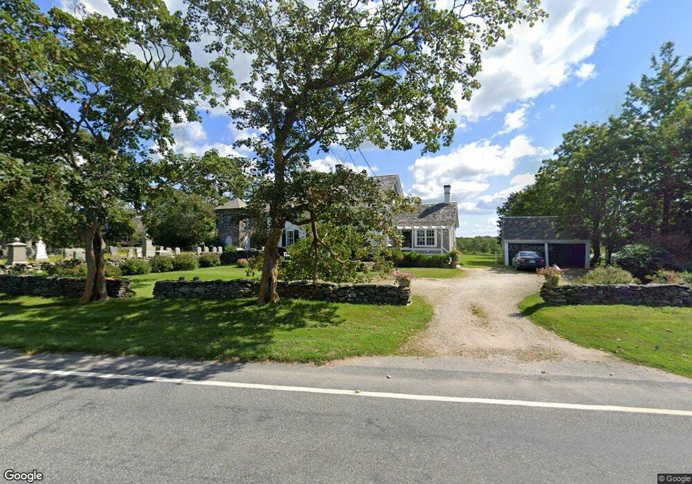 572 W Main Rd, Little Compton, RI 02837 - photo 1