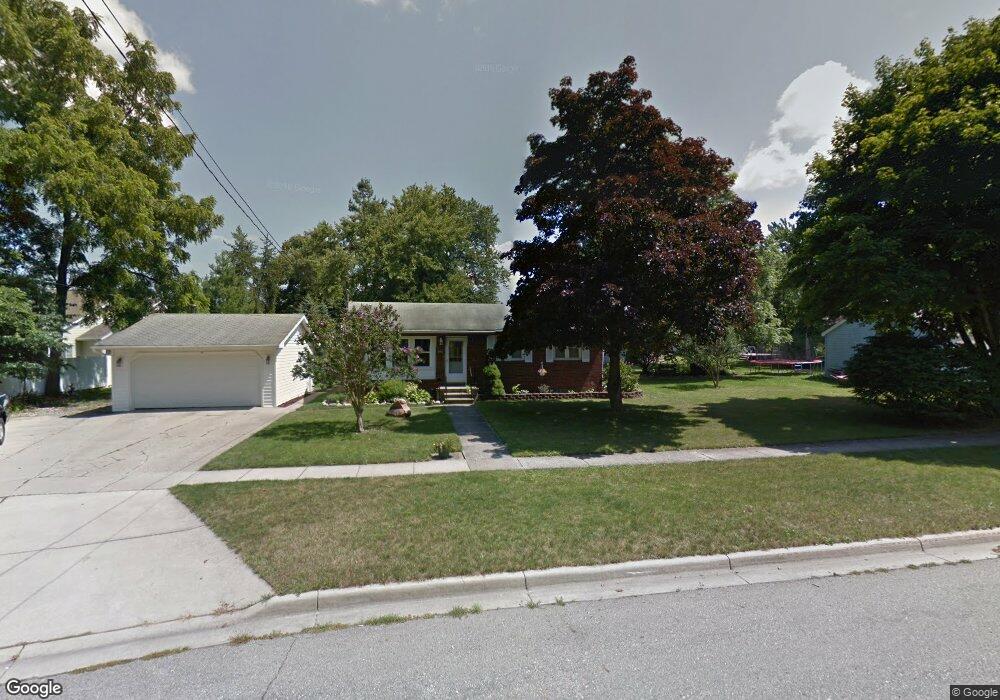 953 E Scott St, Grand Ledge, MI 48837 - photo 1