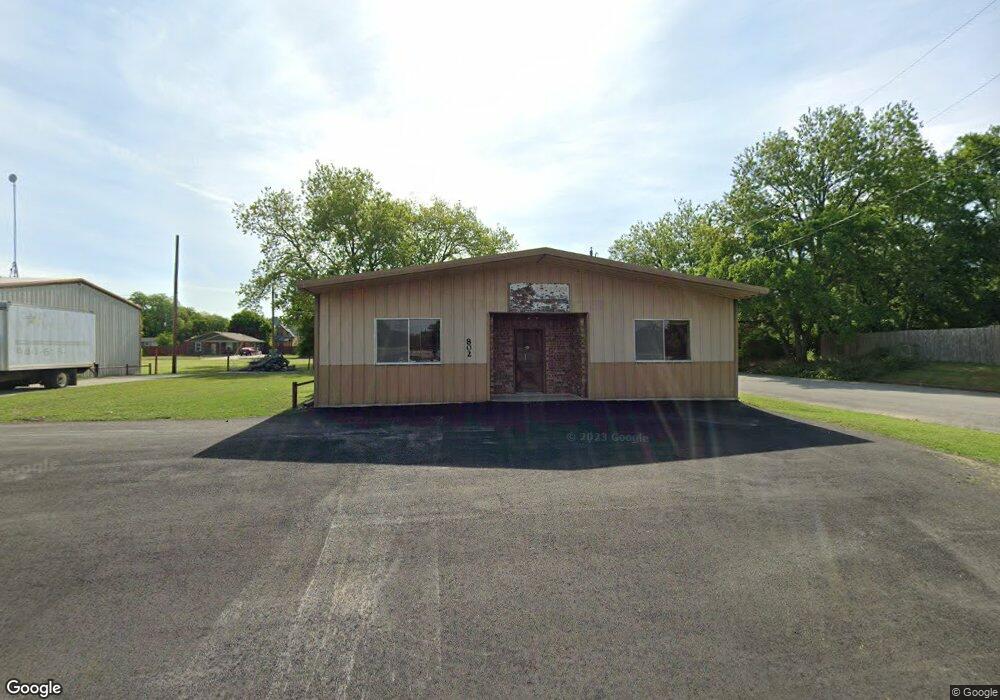 802 Mccrary St, Gainesville, TX 76240 - photo 1