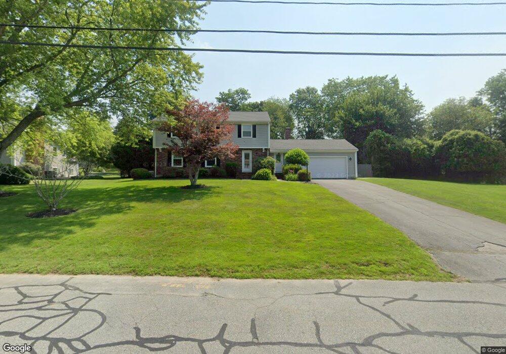 4 Crescent Dr, North Dartmouth, MA 02747 - photo 1