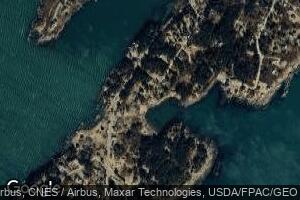 45 Hugh Ave, Bailey Island, ME 04003