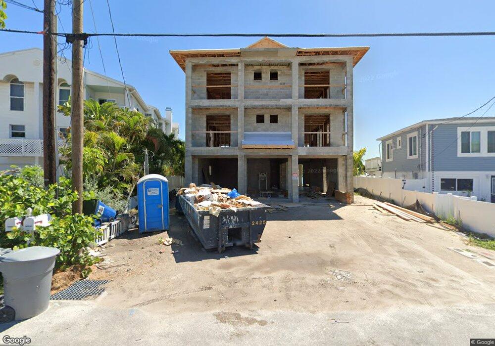 8333 Bayshore Dr, Treasure Island, FL 33706 - photo 1