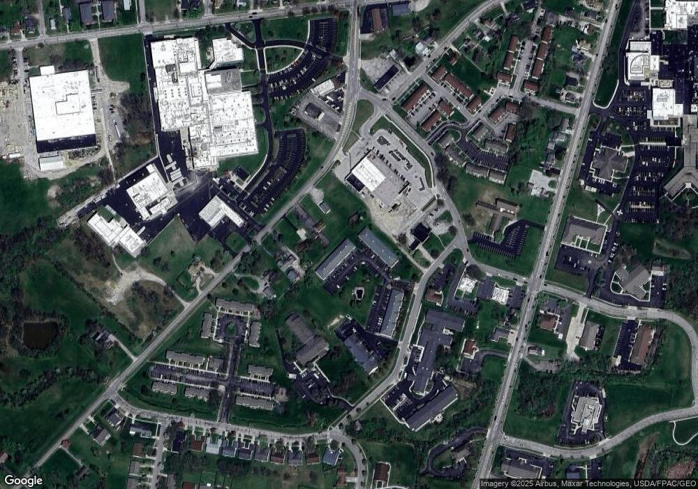 701 Milcrest Dr, Marysville, OH 43040 - photo 1