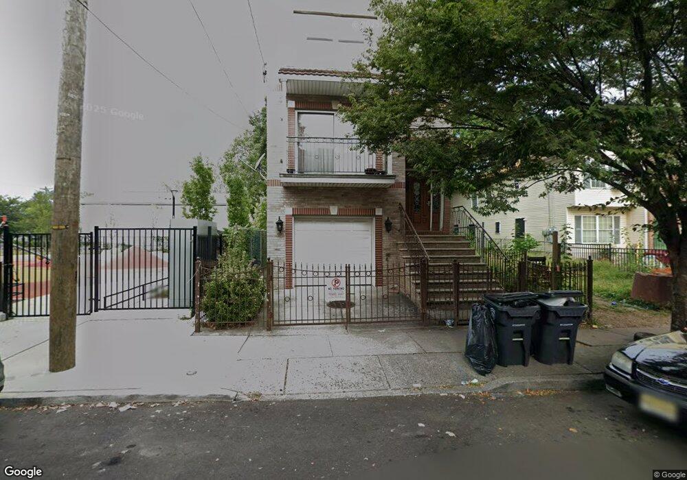 197 S 9th St unit Room for Rent, Newark, NJ 07107 - photo 1