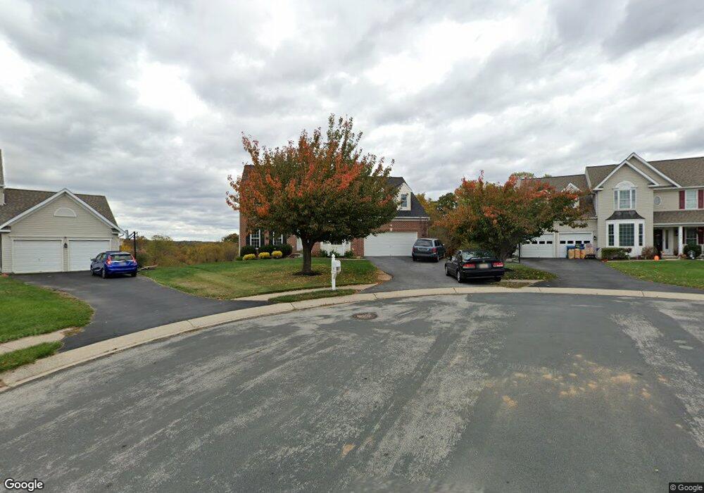 747 Sussex Ct, Sykesville, MD 21784 - photo 1