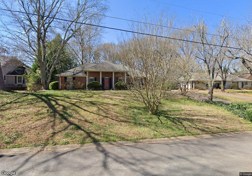 1540 Oakfield Ln, Roswell, GA 30075 - photo 1