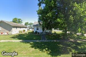 601 W Oak St, Gillespie, IL 62033