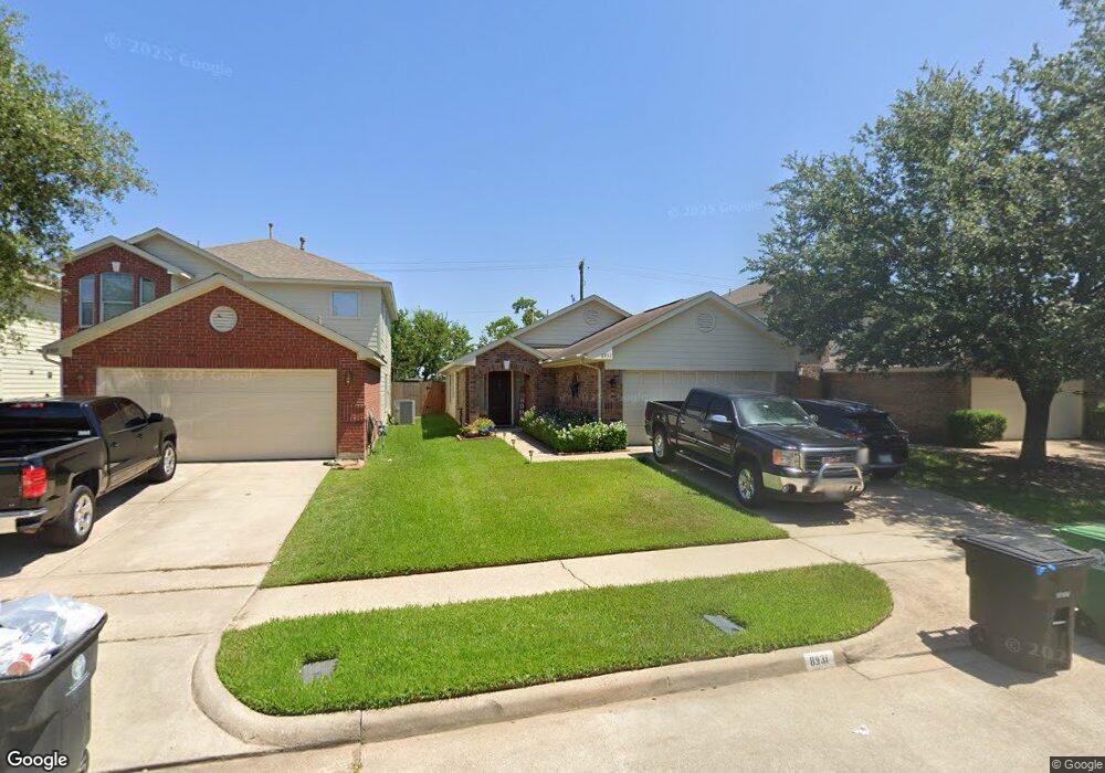 8931 Doak Ln, Houston, TX 77075 - photo 1