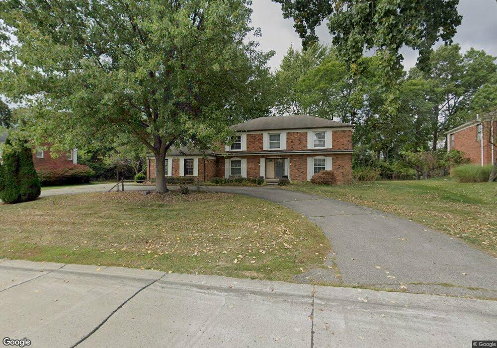 4034 Waterwheel Ln, Bloomfield Hills, MI 48302 - photo 1