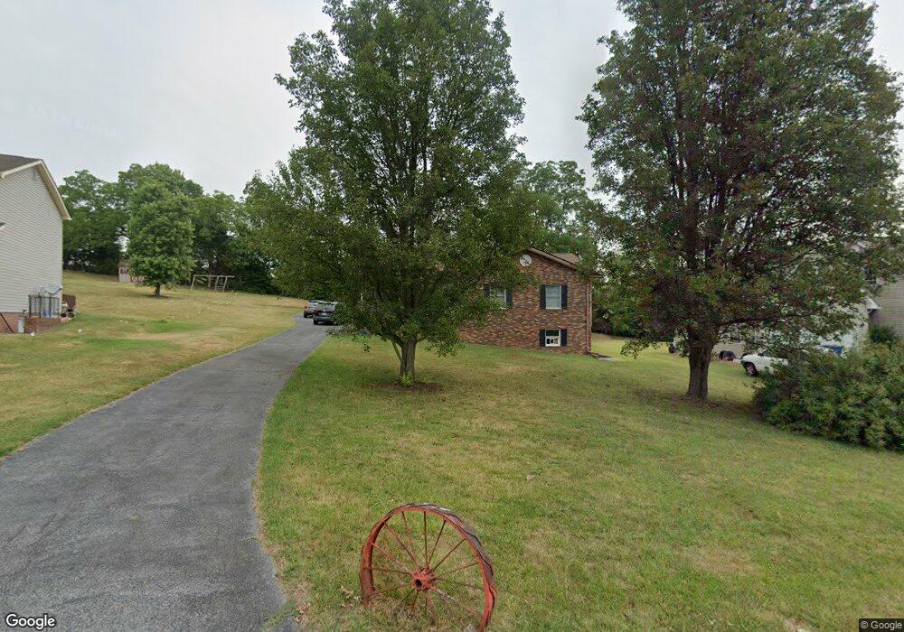 264 Creekside Way, Front Royal, VA 22630 - photo 1