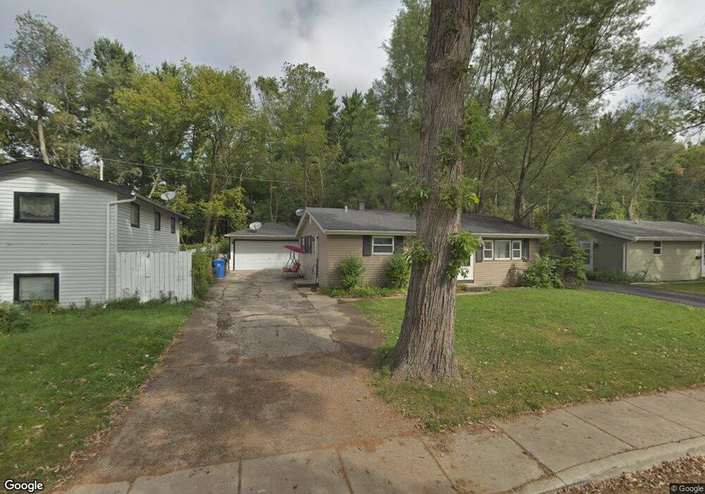 160 Sioux Ave, Carpentersville, IL 60110 - photo 1