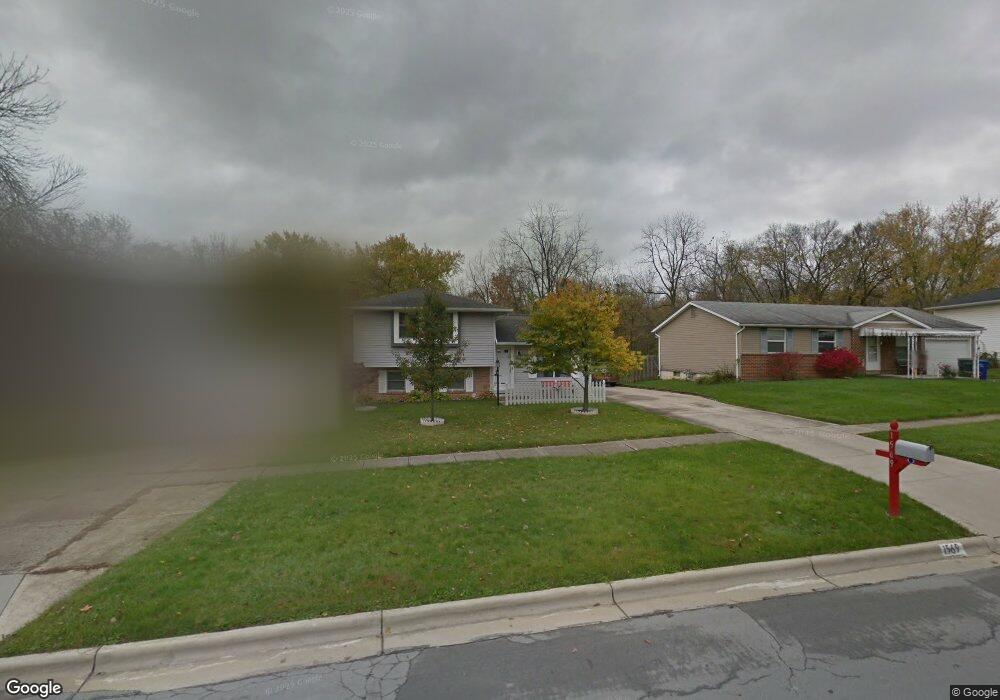 1569 Riverbend Rd, Columbus, OH 43223 - photo 1