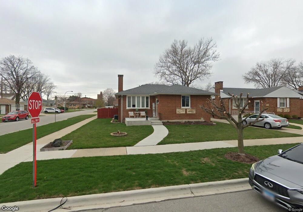 1558 Suffolk Ave, Westchester, IL 60154 - photo 1