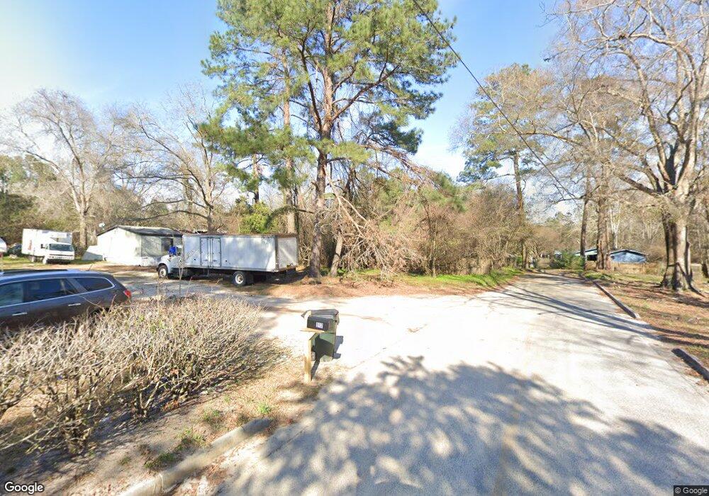 301 Edgewood St, Claxton, GA 30417 - photo 1