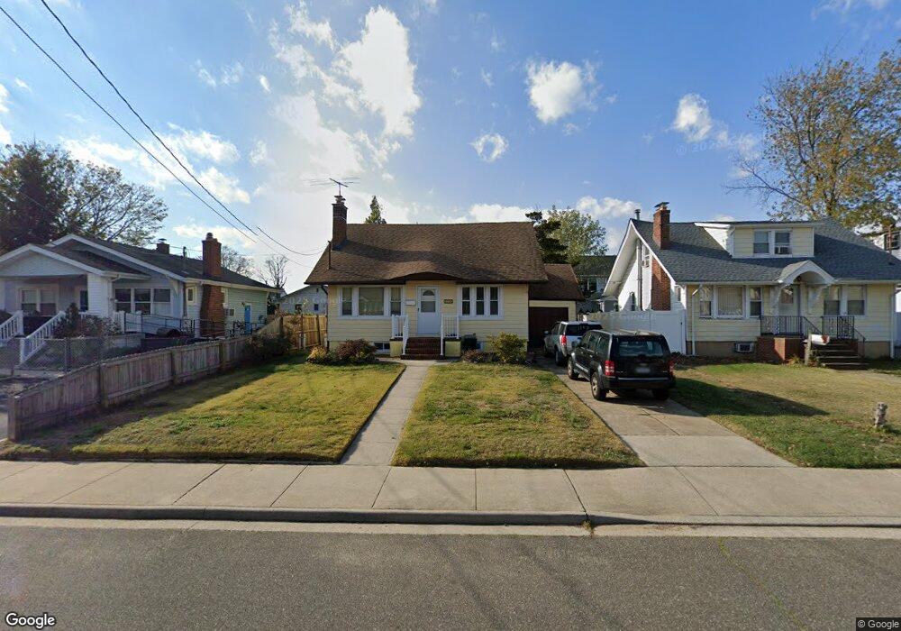 3256 3rd St, Oceanside, NY 11572 - photo 1