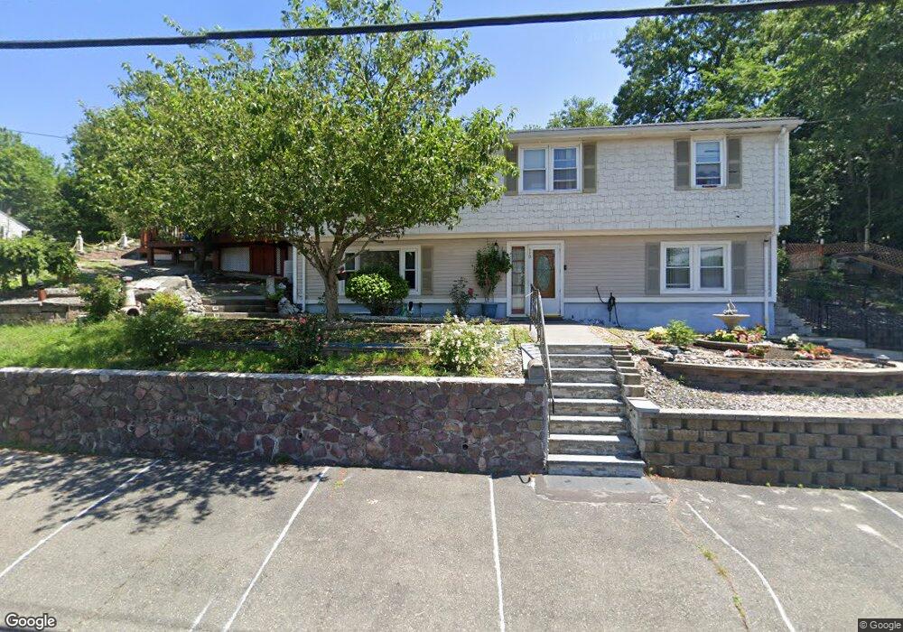 110 Central St, Saugus, MA 01906 - photo 1