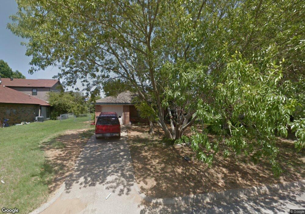 512 Alta Vista St, Joshua, TX 76058 - photo 1