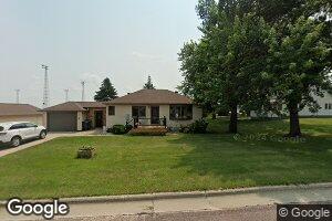 102 E 4th St, Lismore, MN 56155