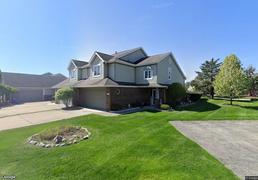 637 W 93rd Ct, Crown Point, IN 46307 - photo 1