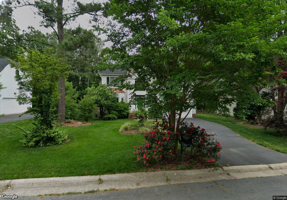 5817 Bradington Dr, Glen Allen, VA 23059 - photo 1