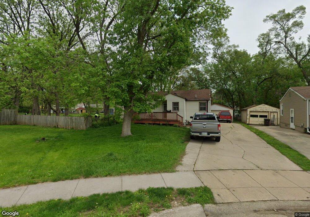 3423 57th St, Des Moines, IA 50310 - photo 1