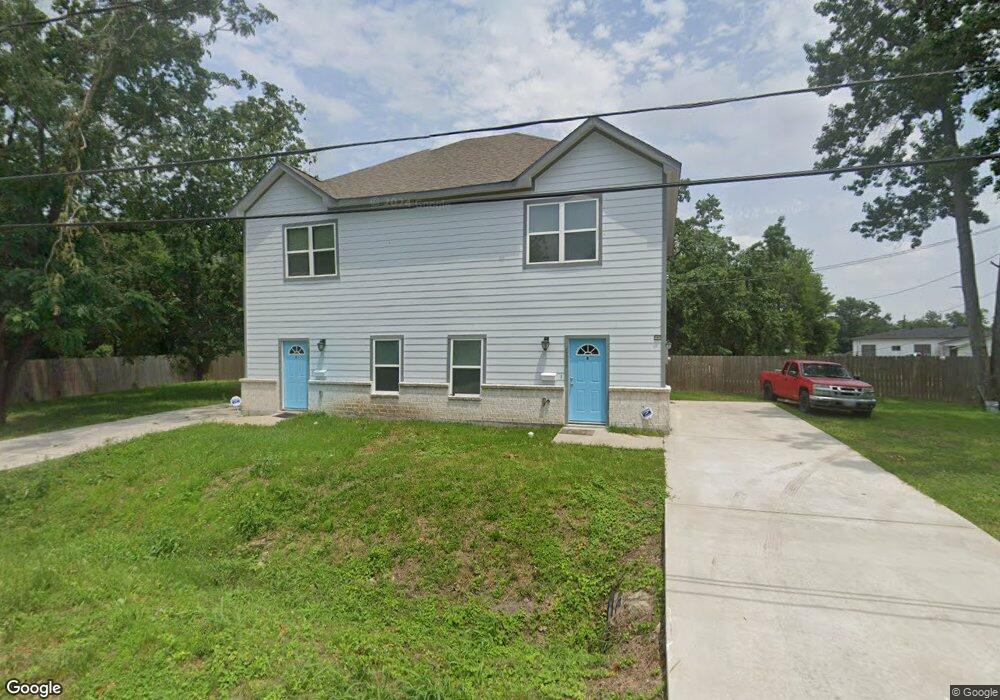 8626 Williamsdell St, Houston, TX 77088 - photo 1