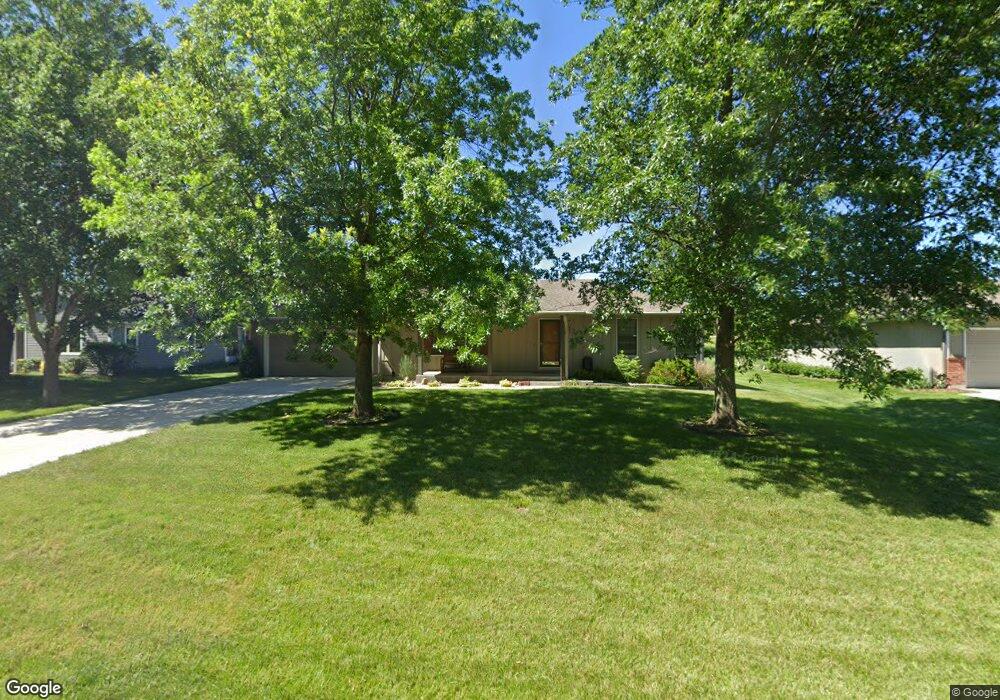 7400 SW 33rd St, Topeka, KS 66614 - photo 1