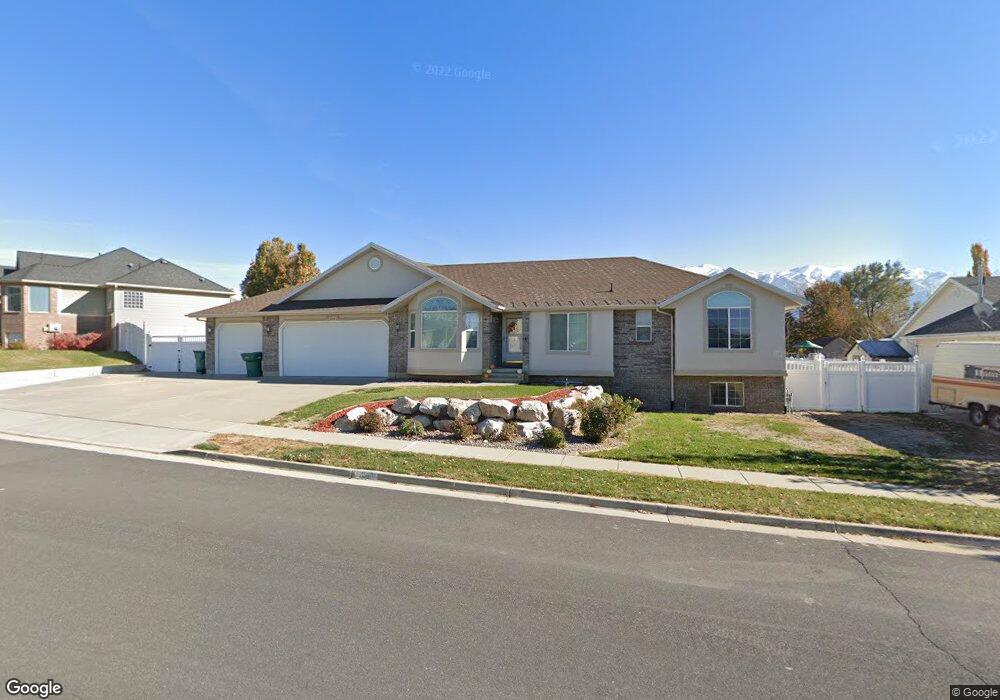 2406 N 10 W, Layton, UT 84041 - photo 1