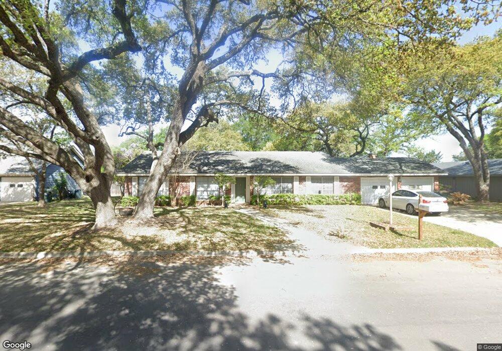 111 Oakridge Dr, San Marcos, TX 78666 - photo 1