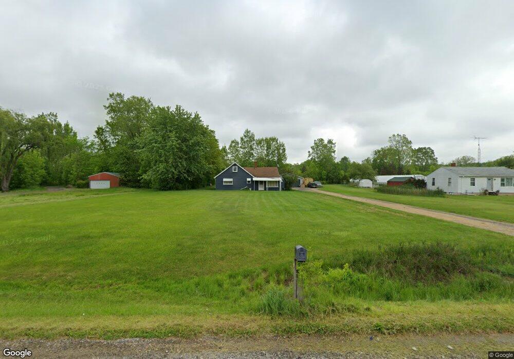 5378 N Linden Rd, Flint, MI 48504 - photo 1