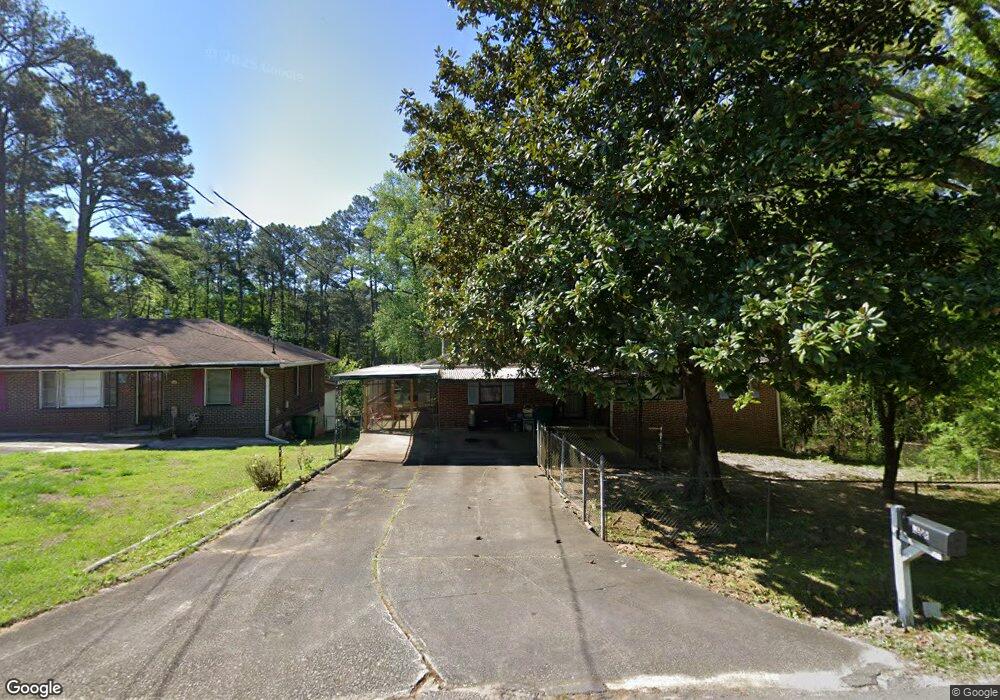 4928 Bartlett Rd, Forest Park, GA 30297 - photo 1