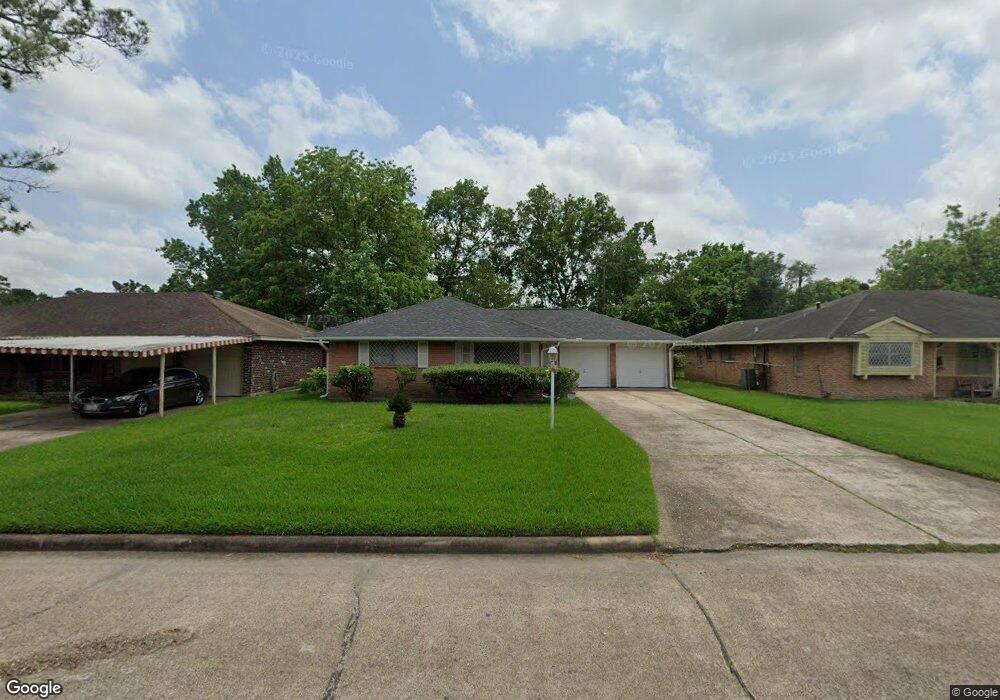 7610 Yoe St, Houston, TX 77016 - photo 1