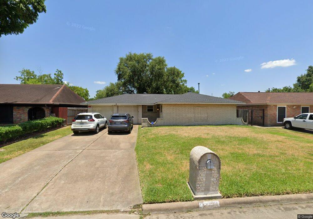 2030 Barnsley Ln, Houston, TX 77088 - photo 1