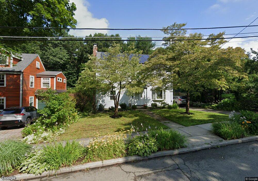 29 Beverly Rd, Newton Highlands, MA 02461 - photo 1